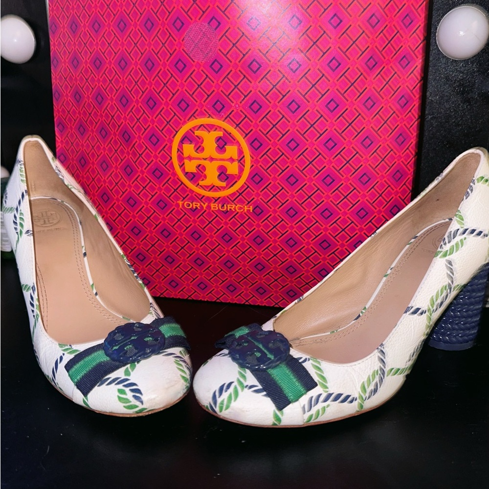 ✨Tory Burch White Leather And Green/Blue Isle Rope Maritime Block Heel Pumps ✨